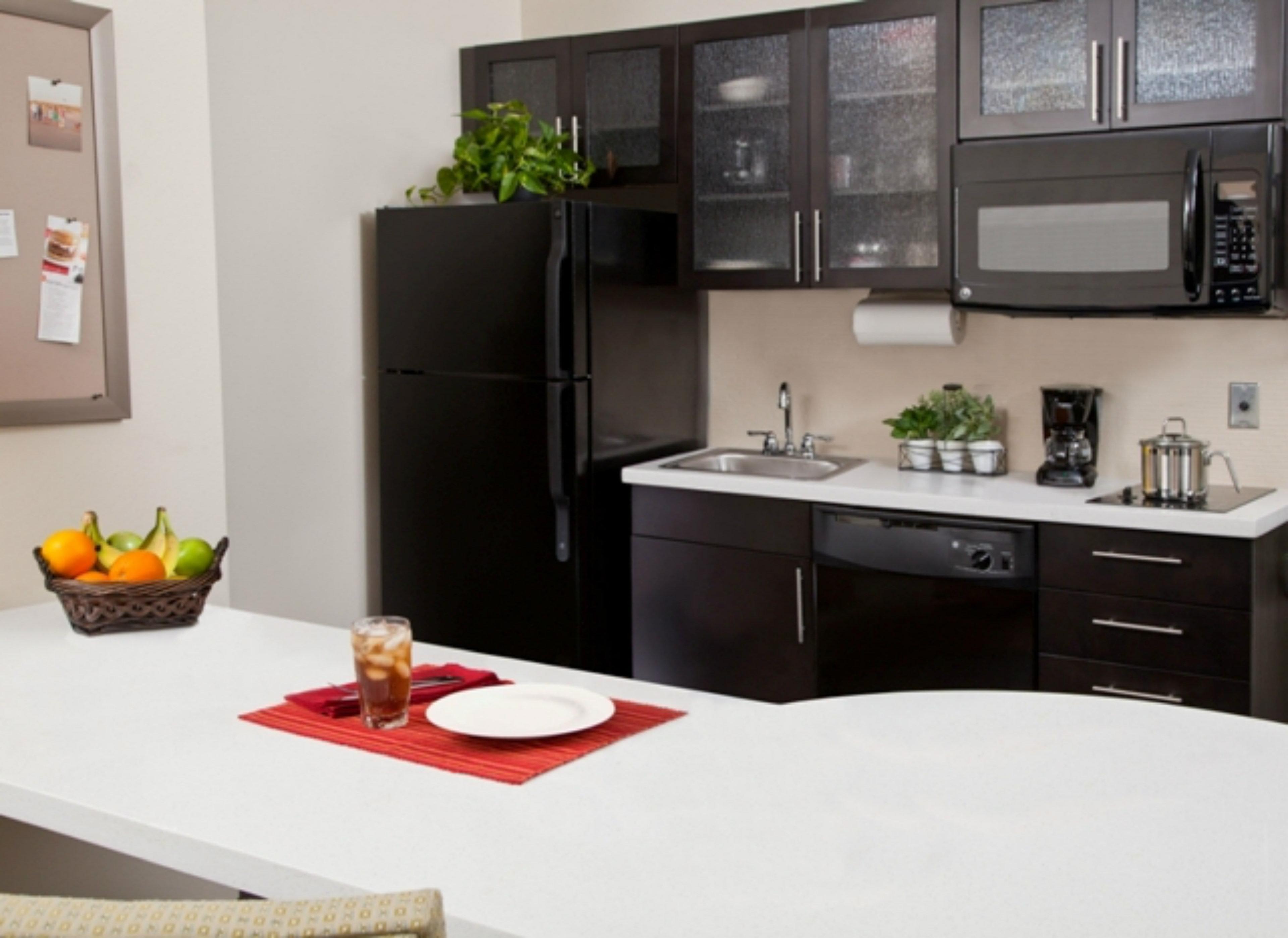 Candlewood Suites - Topeka West By Ihg Ngoại thất bức ảnh