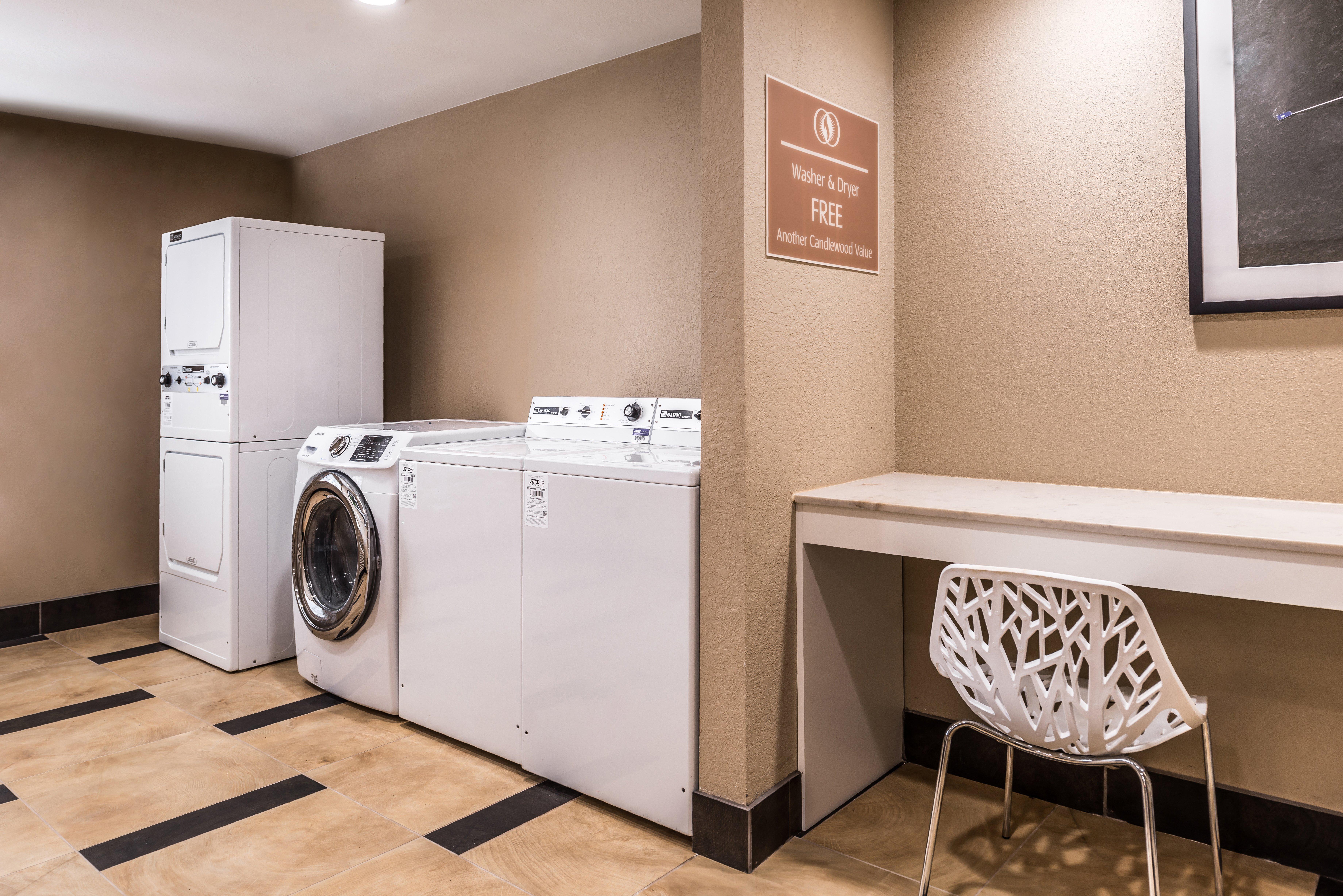 Candlewood Suites - Topeka West By Ihg Ngoại thất bức ảnh