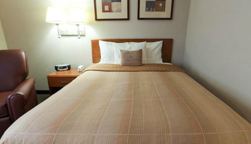 Candlewood Suites - Topeka West By Ihg Phòng bức ảnh
