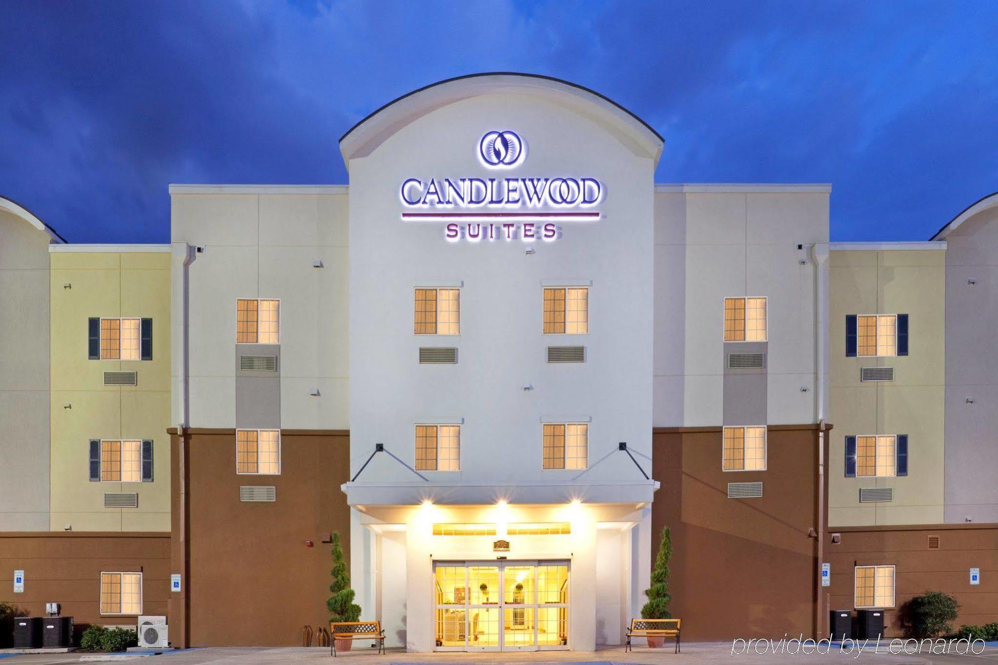 Candlewood Suites - Topeka West By Ihg Ngoại thất bức ảnh