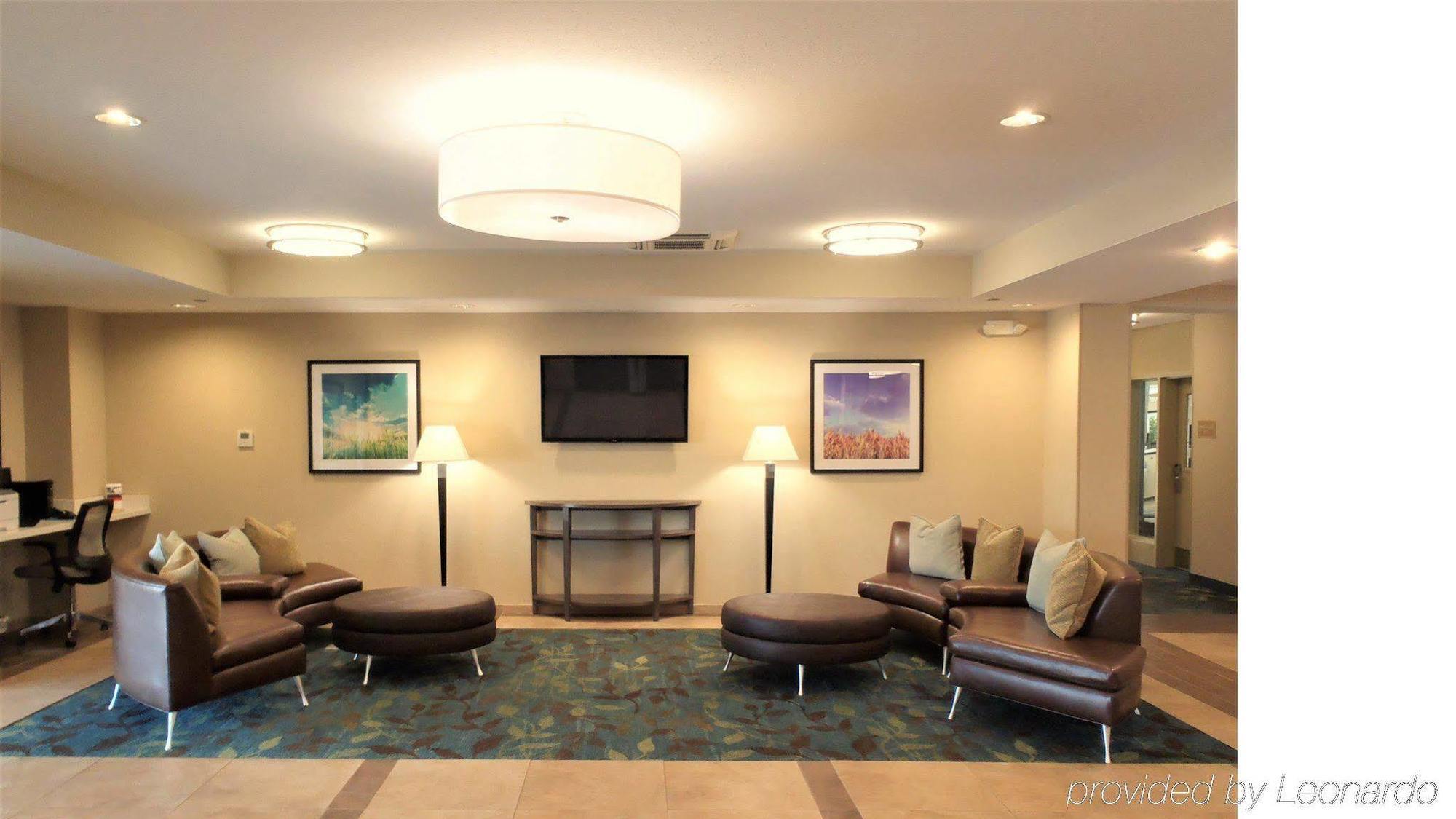 Candlewood Suites - Topeka West By Ihg Ngoại thất bức ảnh