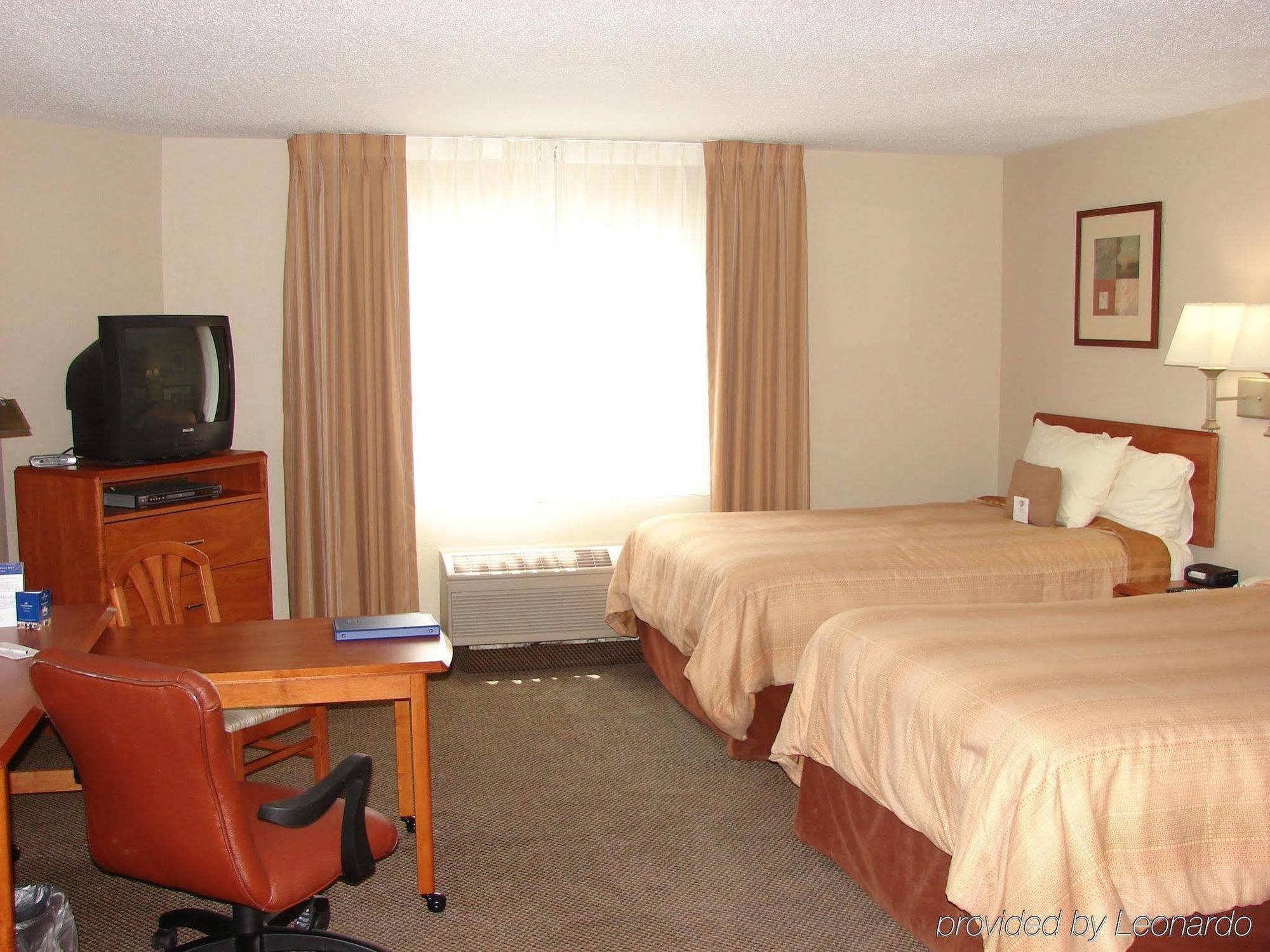 Candlewood Suites - Topeka West By Ihg Ngoại thất bức ảnh